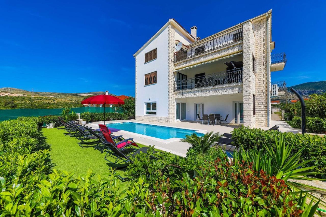Villa Olivia Trogir Exterior foto